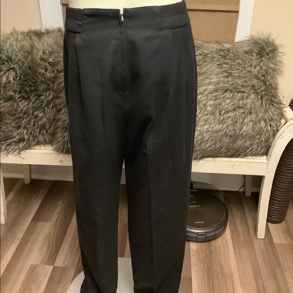 Pants - Picture 3 of 11